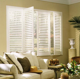 Single Hung Vinyl Window with Architectural Grids